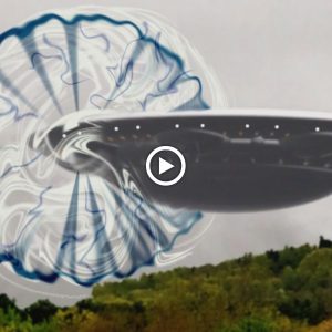Increíbles imágenes captan Objeto Volador No Identificado realizando un salto espacial (video)