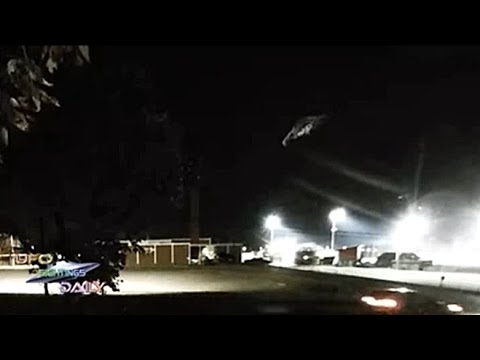Increíble video muestra un OVNI translúcido volando sobre Raytown, Missouri, captado por la cámara (VIDEO)